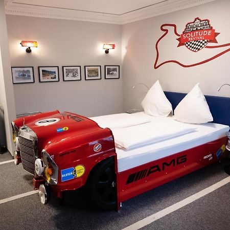 Motorworld Inn Warthausen エクステリア 写真